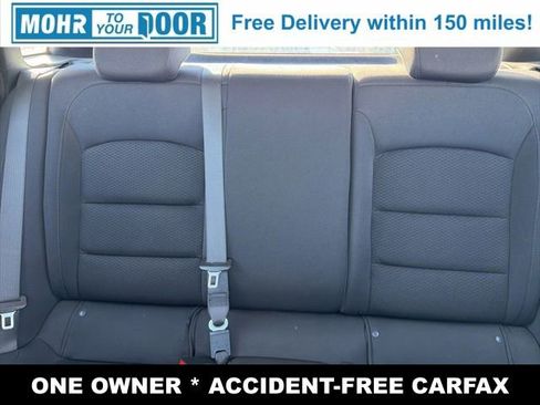 Used 2022 Chevrolet Malibu LS image 29