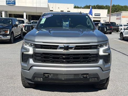 Used 2023 Chevrolet Silverado 1500 RST w/ Convenience Package II AWD/4WD image 2