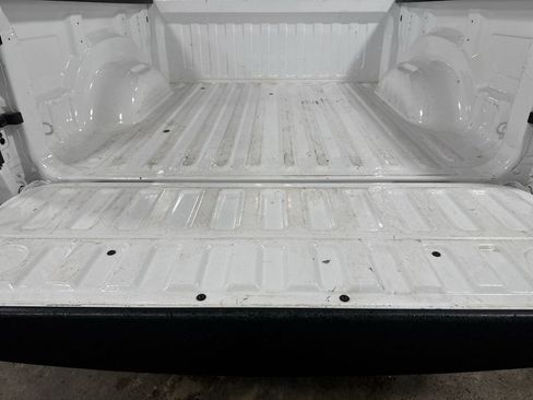 Used 2024 RAM 1500 Laramie image 33