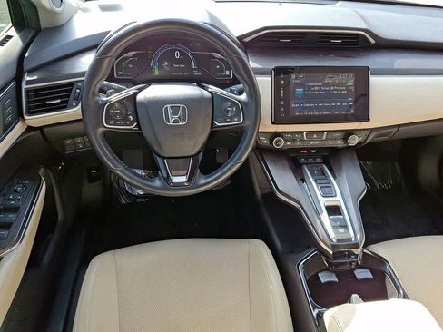 Used 2018 Honda Clarity Touring image 10