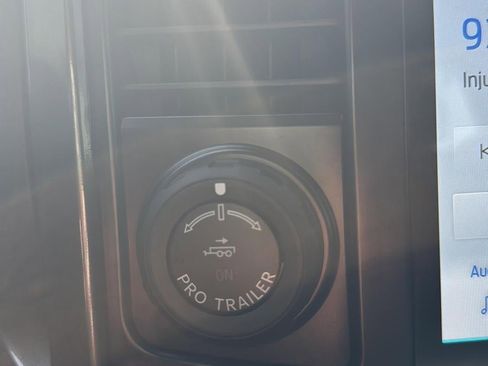 Used 2022 Ford F150 XLT w/ Equipment Group 302A High image 17