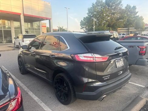 Used 2020 Ford Edge SEL w/ Convenience Package FWD image 2