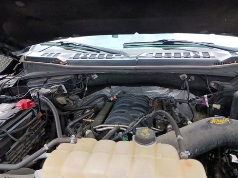 Used 2018 Ford F150 Lariat w/ Equipment Group 502A Luxury image 12