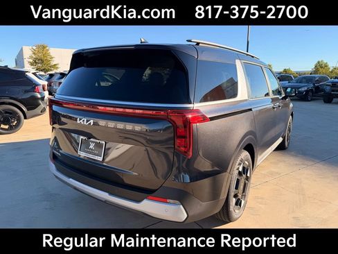 Certified 2026 Kia Carnival EX image 4