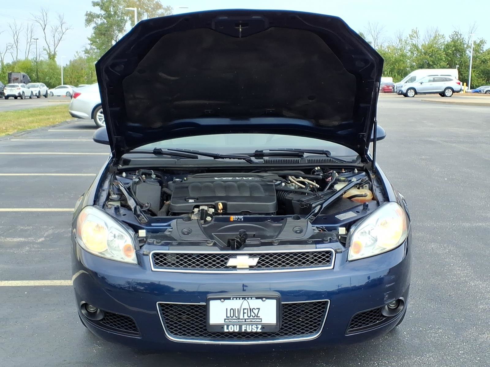 Used 2012 Chevrolet Impala LTZ FWD image 31