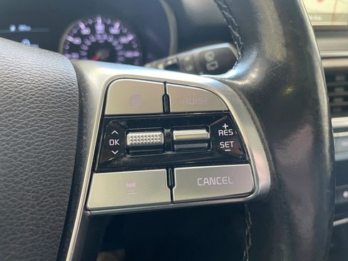 Used 2021 Kia Telluride EX w/ EX Premium Package AWD/4WD image 12