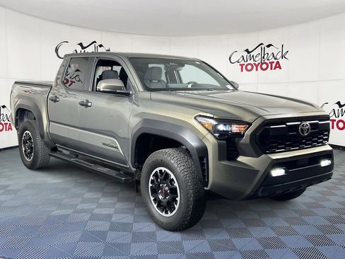 Used 2024 Toyota Tacoma TRD Off-Road w/ TRD Off Road Upgrade Package image 3