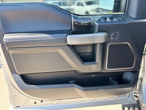 Used 2019 Ford F150 Raptor w/ Equipment Group 802A Luxury AWD/4WD image 13