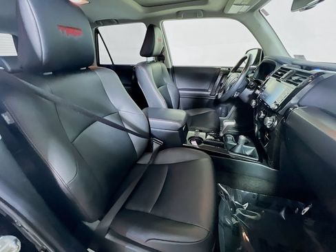 Used 2024 Toyota 4Runner TRD Off-Road Premium w/ Off Road Premium Plus Package AWD/4WD image 23