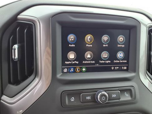 Used 2024 GMC Sierra 2500 Pro image 17