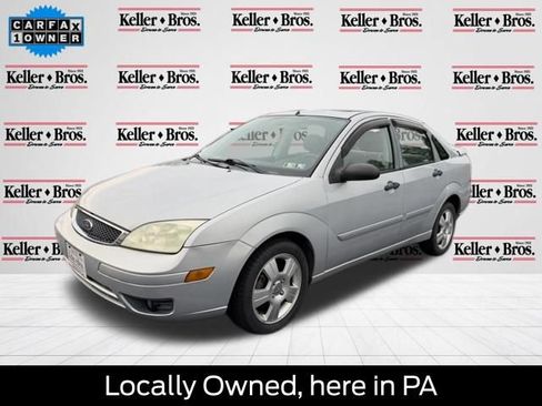 Used 2007 Ford Focus ZX4 Sedan FWD image 3