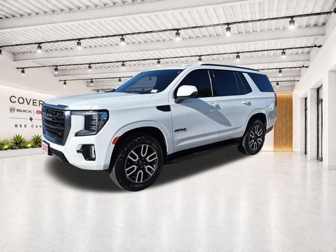 Used 2023 GMC Yukon AT4 w/ Max Trailering Package AWD/4WD image 4