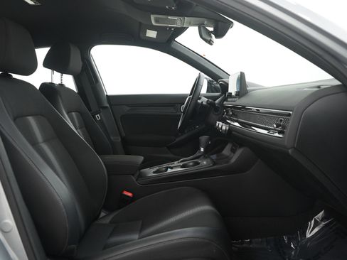 Used 2024 Honda Civic Sport image 12
