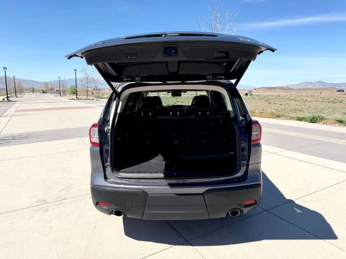 Used 2021 Subaru Ascent Touring w/ Popular Package #2A image 8