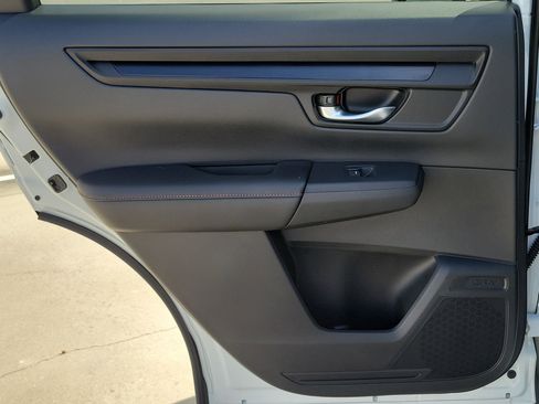 Used 2023 Honda CR-V Sport image 17