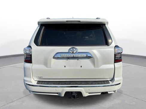 Used 2024 Toyota 4Runner Limited AWD/4WD image 7
