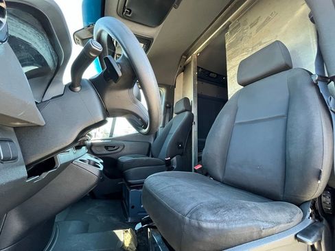 Used 2019 Mercedes-Benz Sprinter 144 image 14