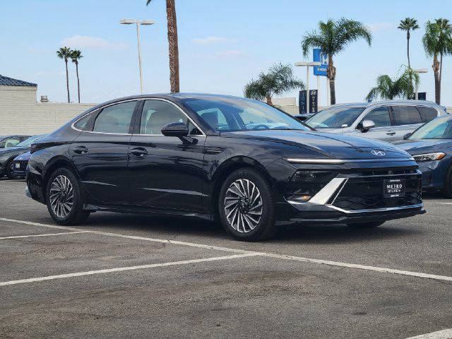 Used 2024 Hyundai Sonata Limited FWD image 38