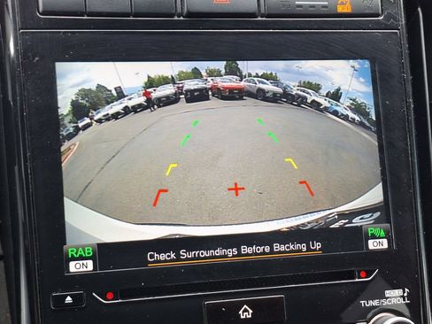 Used 2022 Subaru Ascent Touring AWD/4WD image 24