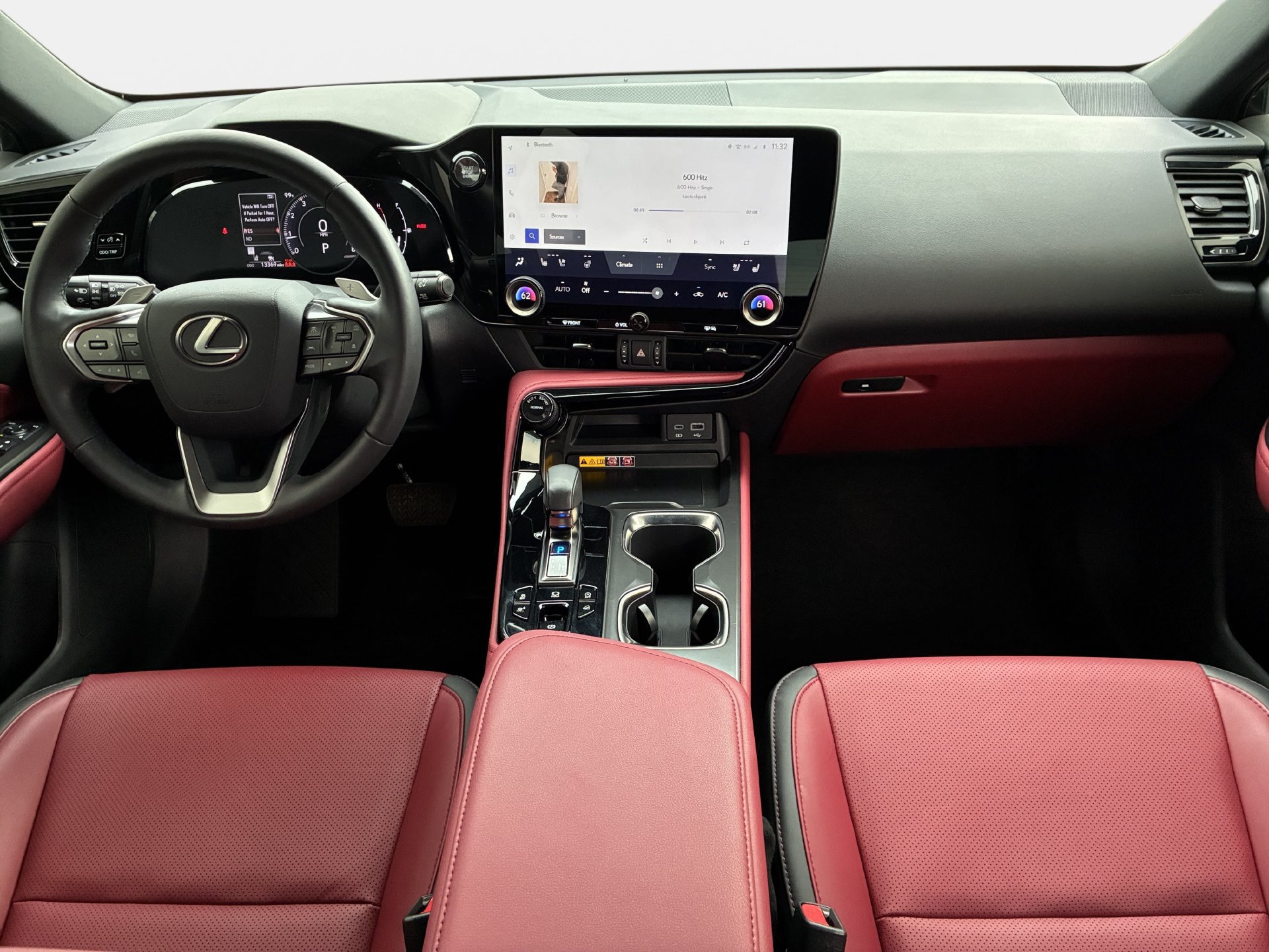 Used 2025 Lexus NX 350 AWD w/ Accessory Package (2T) image 9