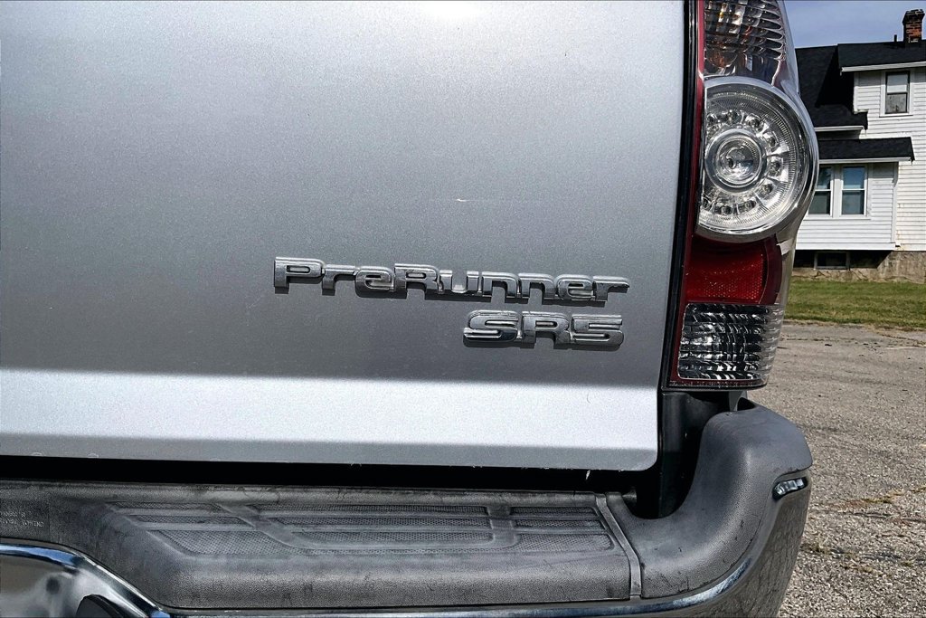 Used 2012 Toyota Tacoma PreRunner w/ SR5 Pkg RWD image 8