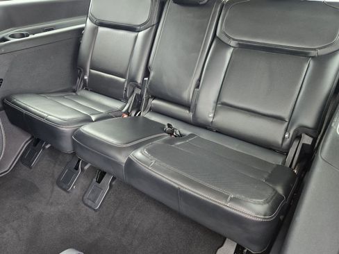 Certified 2025 Ford Expedition Max Platinum image 34