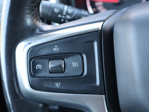 Used 2020 Chevrolet Silverado 1500 LT image 22