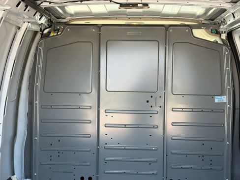 New 2025 GMC Savana 2500 w/ Driver Convenience Package RWD image 10