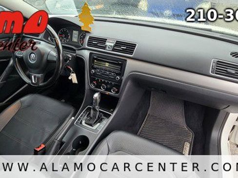 Used 2014 Volkswagen Passat 1.8T Wolfsburg Edition FWD image 14