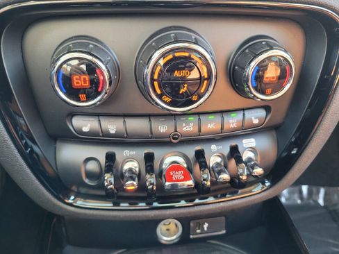 Used 2020 MINI Cooper Clubman S image 26