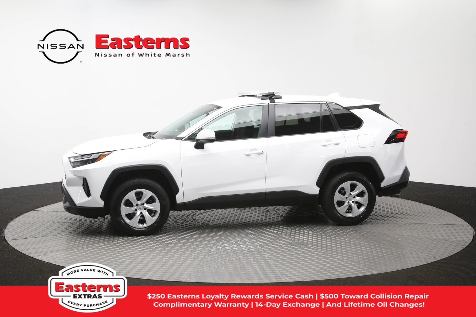 Used 2023 Toyota RAV4 LE AWD/4WD image 58