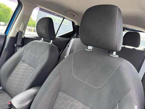 Used 2023 Nissan Kicks SV FWD image 27