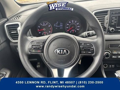 Used 2017 Kia Sportage LX image 14