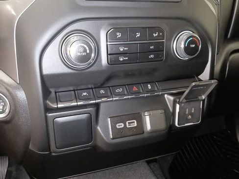 Used 2024 Chevrolet Silverado 1500 Custom AWD/4WD image 19