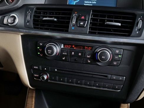 Used 2013 BMW X3 xDrive28i image 17