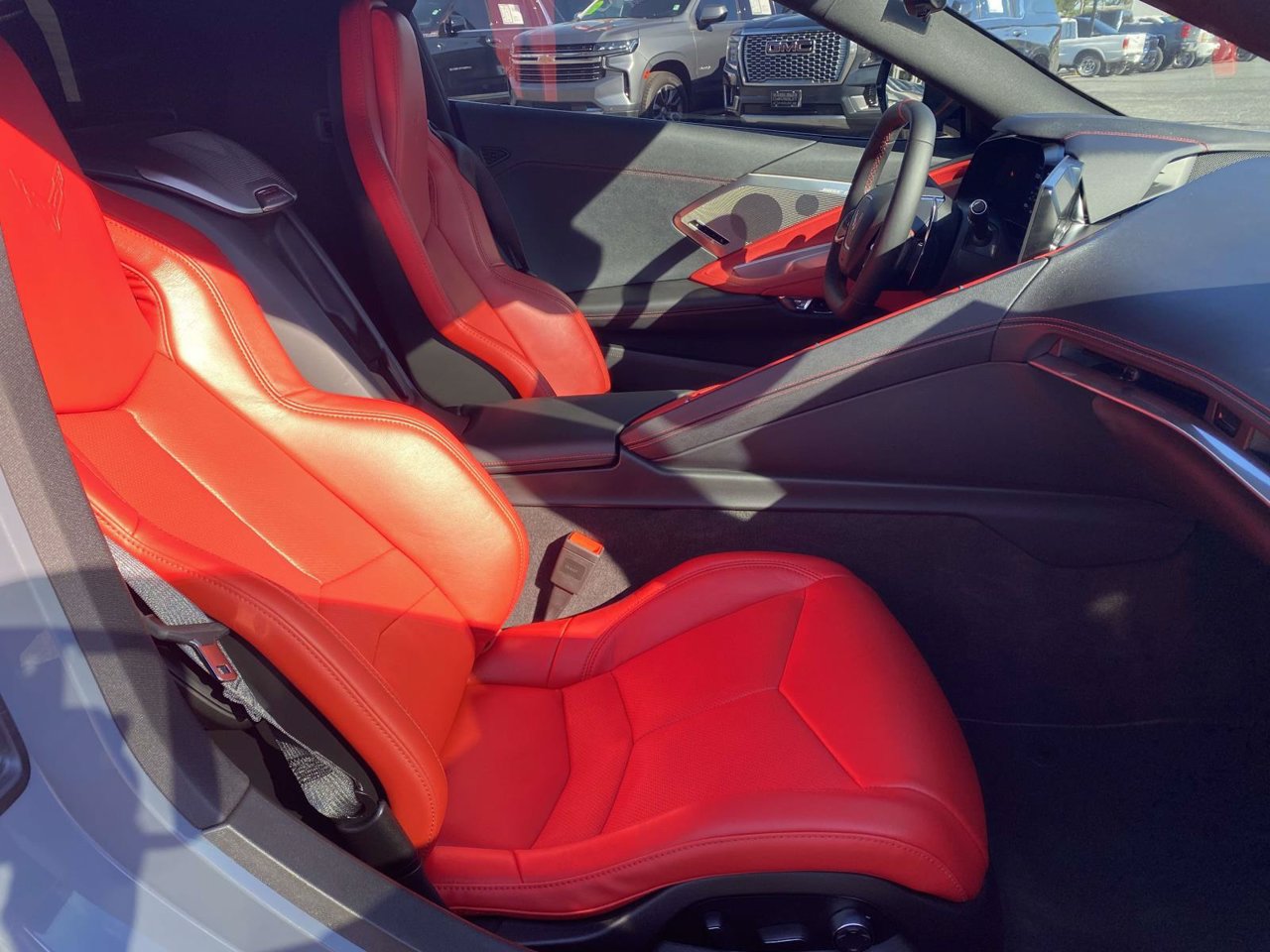 Used 2024 Chevrolet Corvette Stingray Preferred Cpe w/ Z51 Performance Package RWD image 13