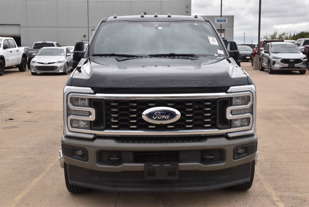 Certified 2026 Ford F350 King Ranch AWD/4WD image 3
