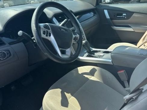 Used 2014 Ford Edge SE w/ Cargo Accessory Package FWD image 6