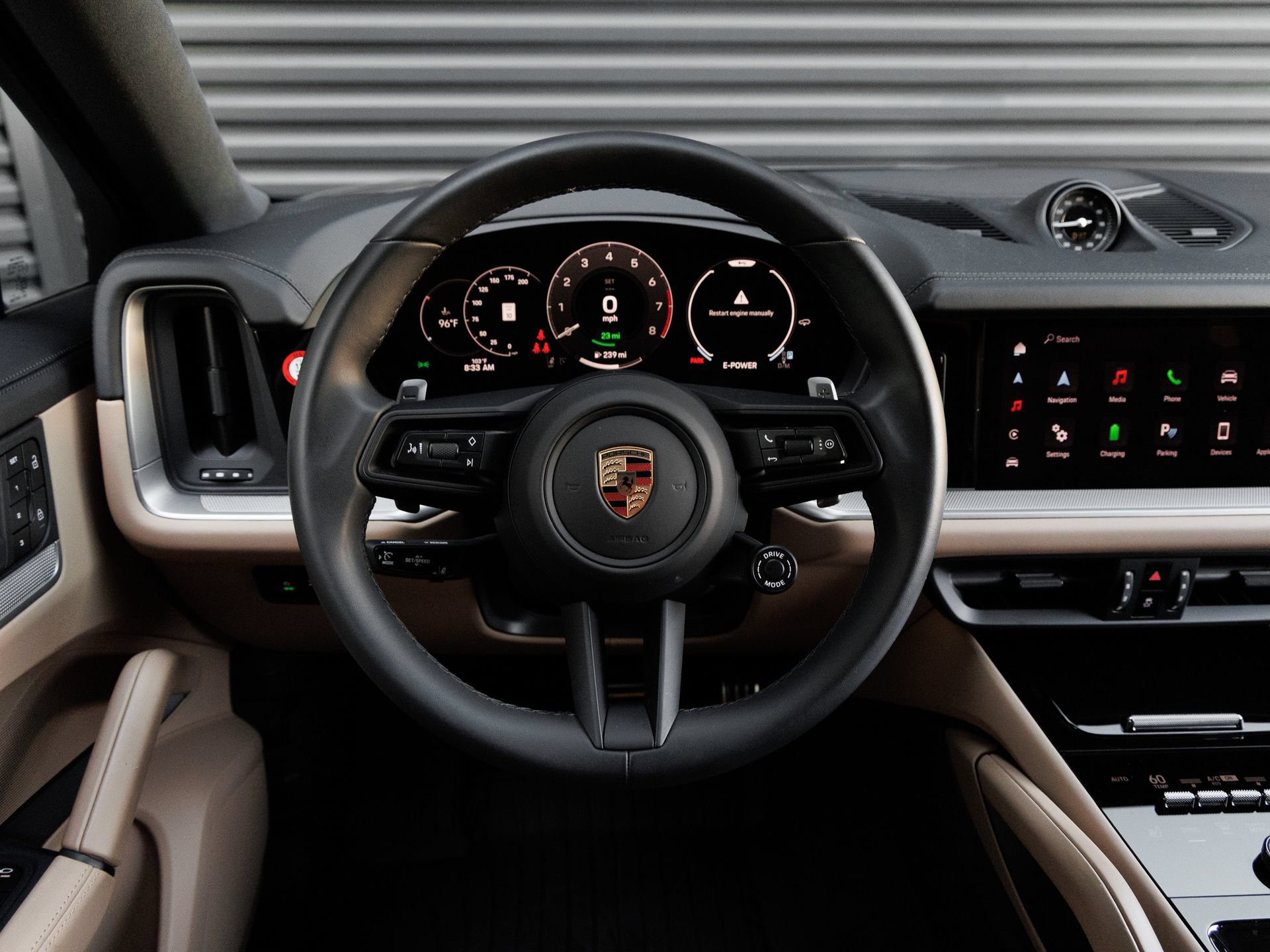 Certified 2025 Porsche Cayenne S AWD/4WD image 17