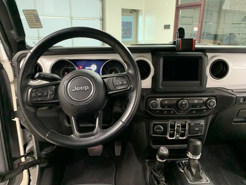 Certified 2021 Jeep Wrangler Unlimited Sport AWD/4WD image 14