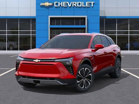New 2025 Chevrolet Blazer EV LT image 6