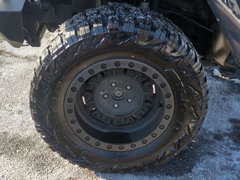 Used 2016 Jeep Wrangler Unlimited Sahara w/ Dual Top Group image 10