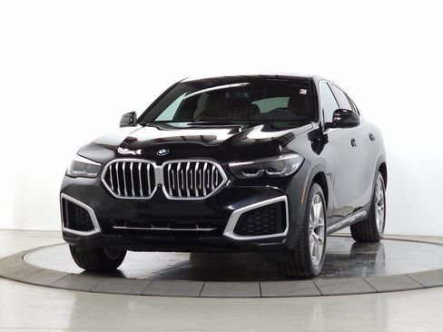 Used 2023 BMW X6 xDrive40i image 4
