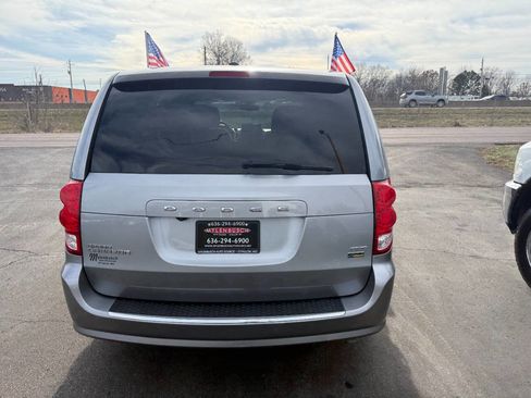 Used 2019 Dodge Grand Caravan GT image 5