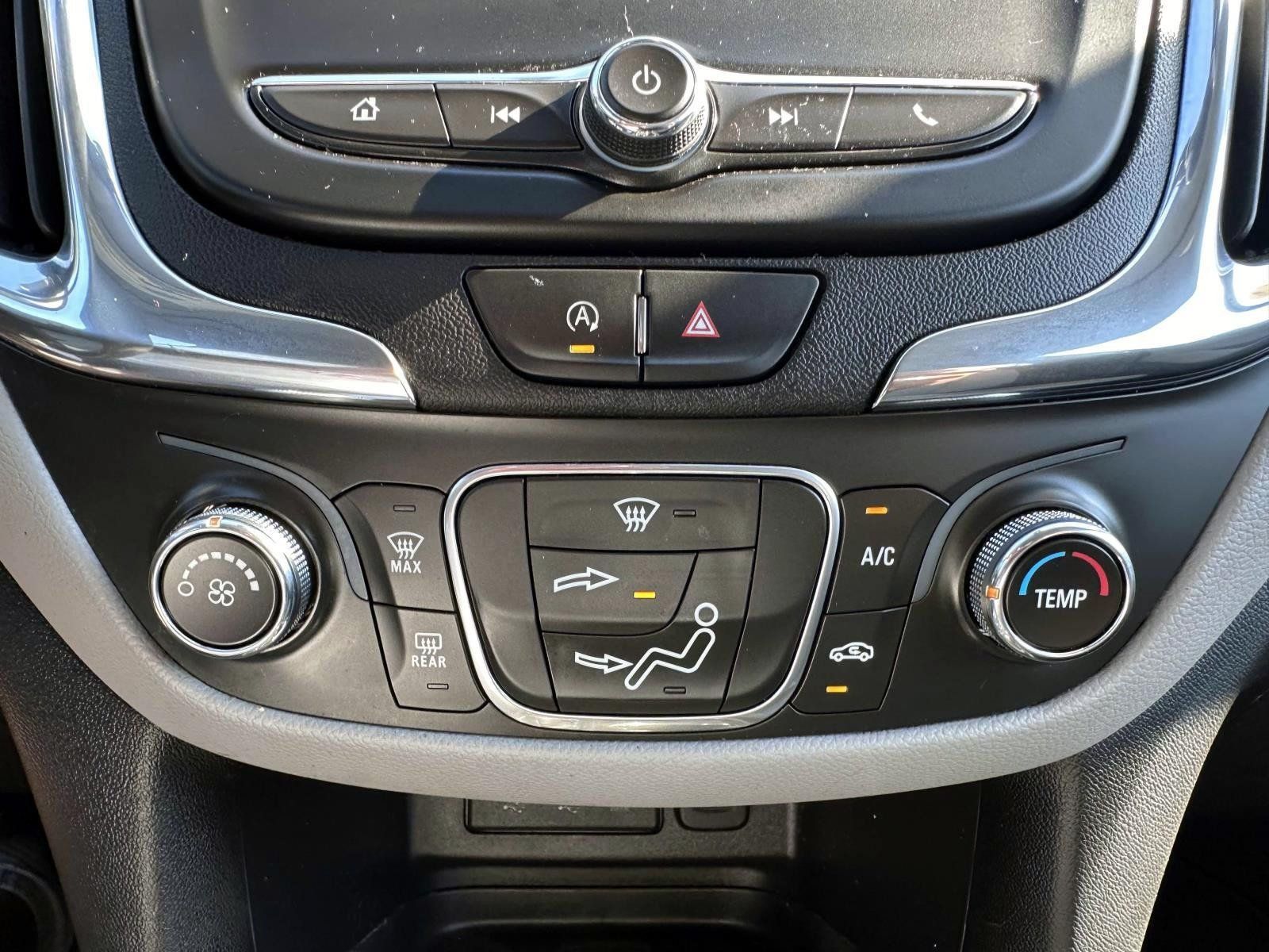 Used 2024 Chevrolet Equinox LS w/ Driver Confidence II Package AWD/4WD image 23
