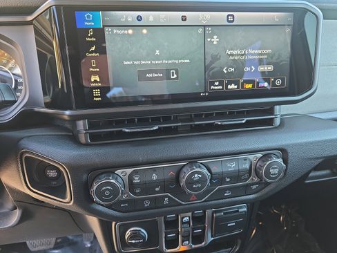 New 2026 Jeep Wrangler Sport S image 20