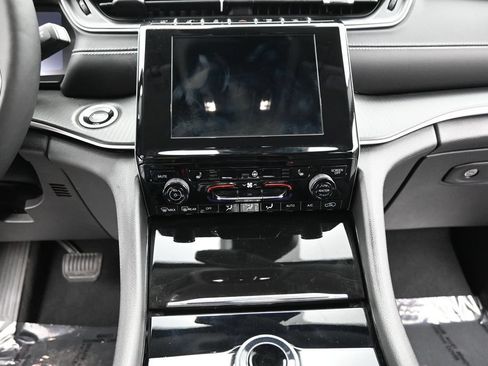 Used 2023 Jeep Grand Cherokee L Laredo w/ Luxury Tech Group I AWD/4WD image 15