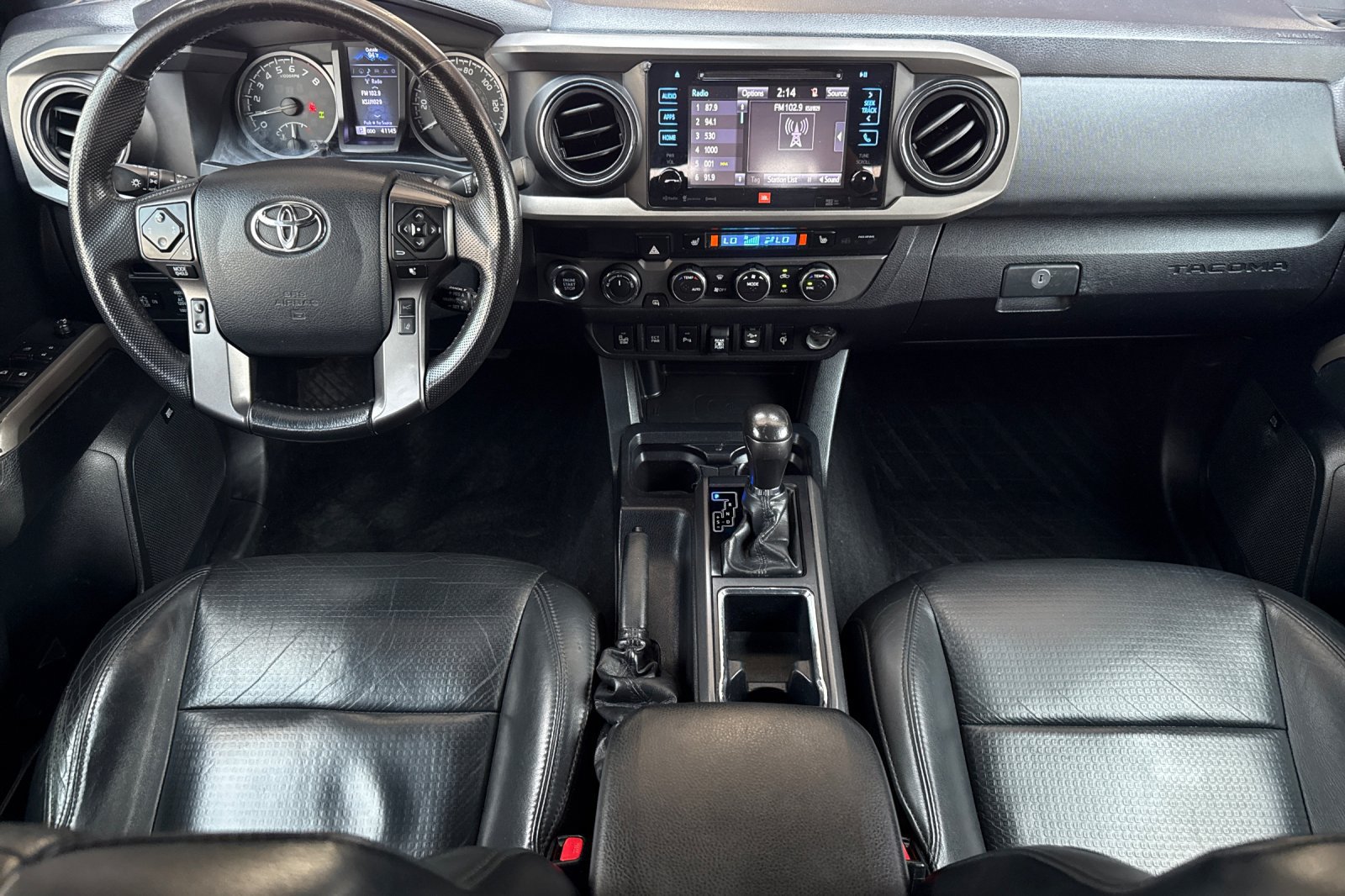 Used 2019 Toyota Tacoma TRD Off-Road AWD/4WD image 14