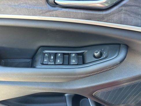 New 2026 Jeep Grand Cherokee Altitude AWD/4WD image 15