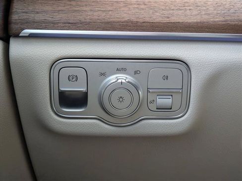 Certified 2026 Mercedes-Benz GLE 350 4MATIC image 12